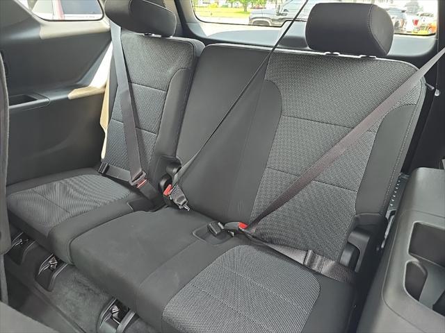 used 2022 Chevrolet Traverse car, priced at $30,995