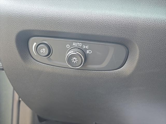 used 2022 Chevrolet Traverse car, priced at $30,995