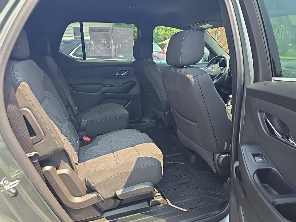 used 2022 Chevrolet Traverse car, priced at $30,500