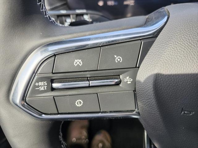 new 2025 Chevrolet Traverse car, priced at $41,697