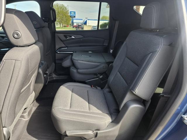 new 2025 Chevrolet Traverse car, priced at $41,697