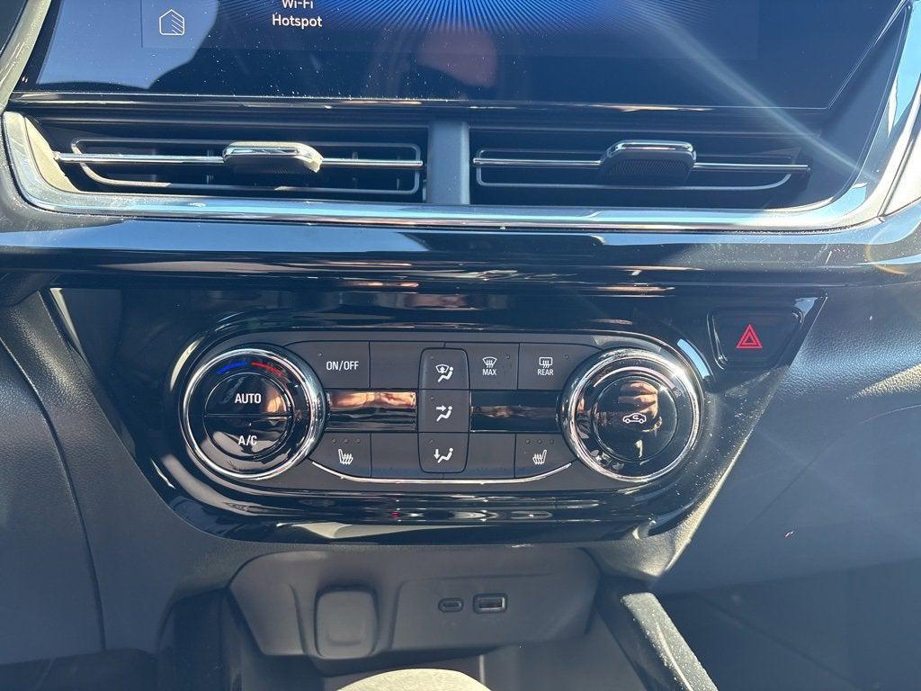 new 2025 Chevrolet Trax car, priced at $25,809