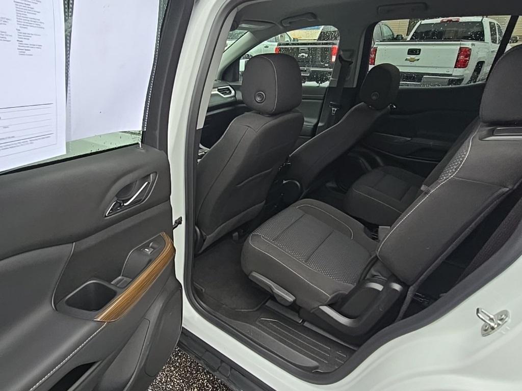 used 2023 GMC Acadia car, priced at $28,800