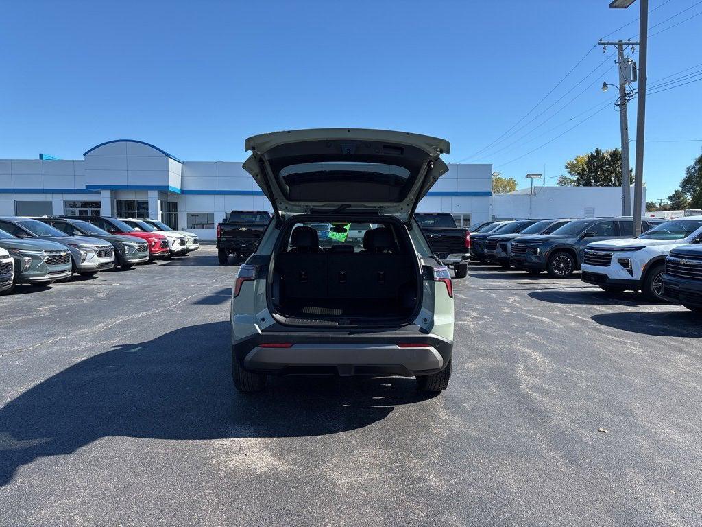 new 2026 Chevrolet Equinox car, priced at $30,455