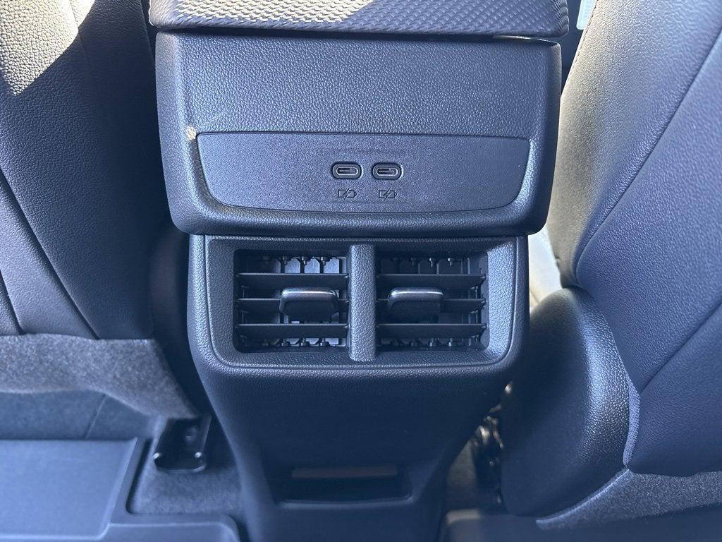 new 2026 Chevrolet Equinox car, priced at $30,455