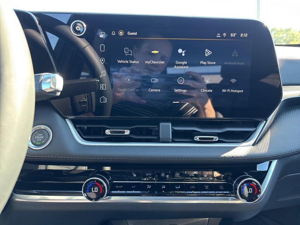 new 2026 Chevrolet Equinox car, priced at $30,455