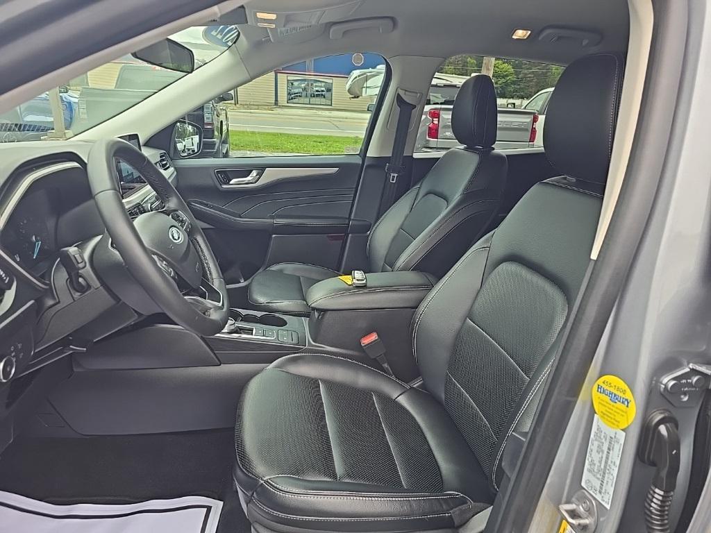 used 2022 Ford Escape car, priced at $22,750