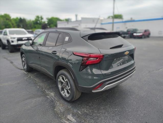 new 2025 Chevrolet Trax car, priced at $24,136