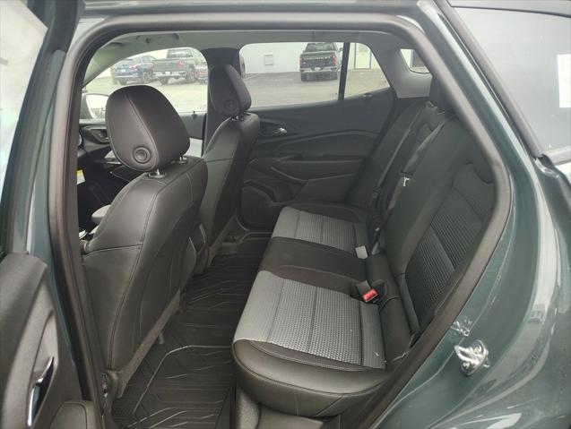 new 2025 Chevrolet Trax car, priced at $24,136