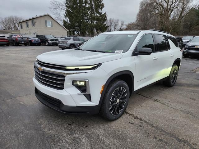 new 2025 Chevrolet Traverse car, priced at $44,074