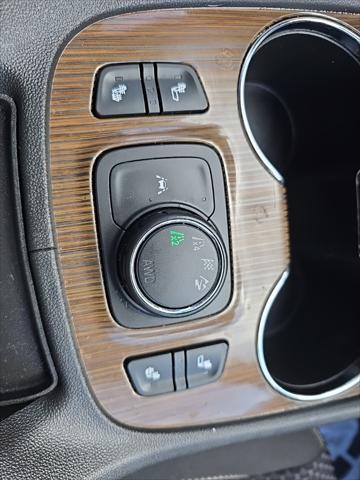 used 2023 GMC Acadia car, priced at $30,795