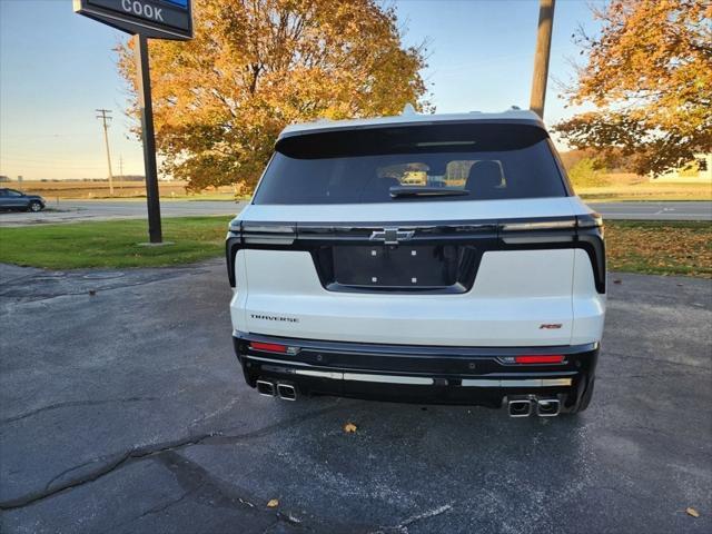 new 2024 Chevrolet Traverse car, priced at $52,116