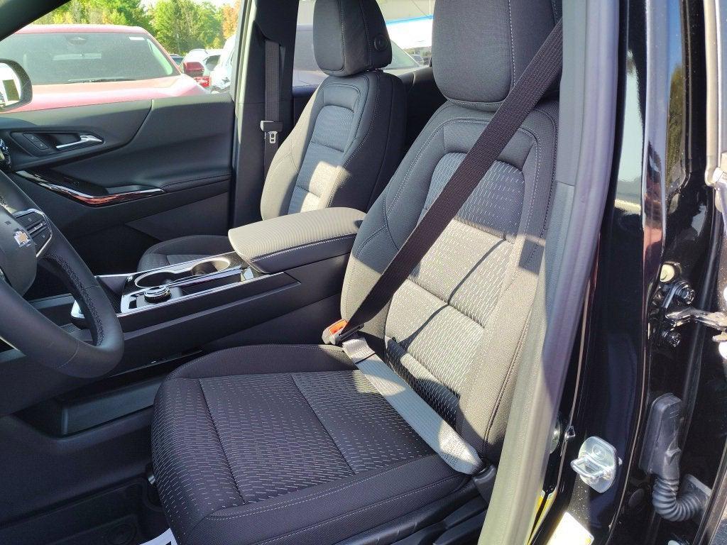 new 2026 Chevrolet Equinox car, priced at $30,004