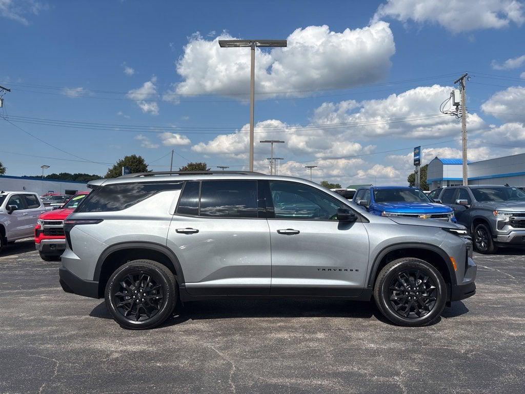 new 2026 Chevrolet Traverse car, priced at $44,635