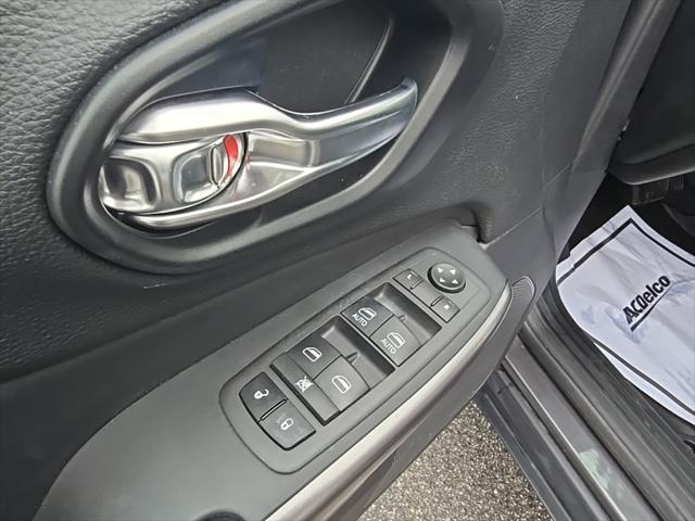 used 2021 Jeep Cherokee car, priced at $21,495