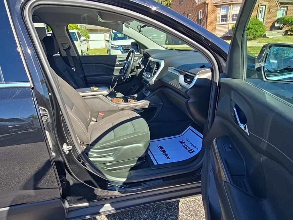 used 2020 GMC Acadia car, priced at $18,000