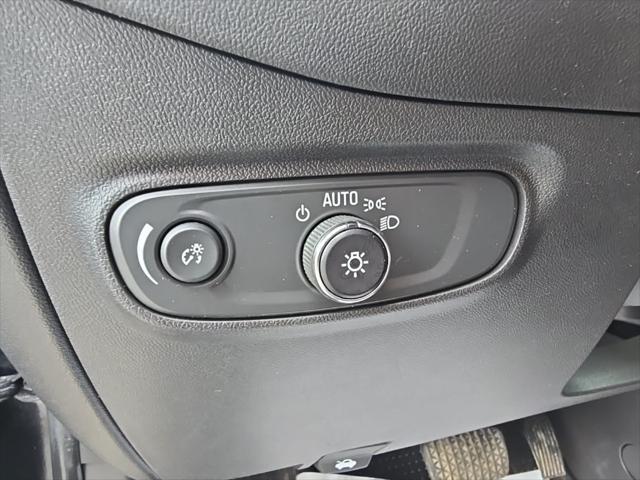 used 2022 Chevrolet Equinox car, priced at $19,800