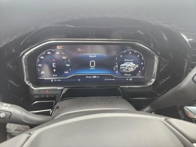 new 2025 Chevrolet Silverado 1500 car, priced at $48,061