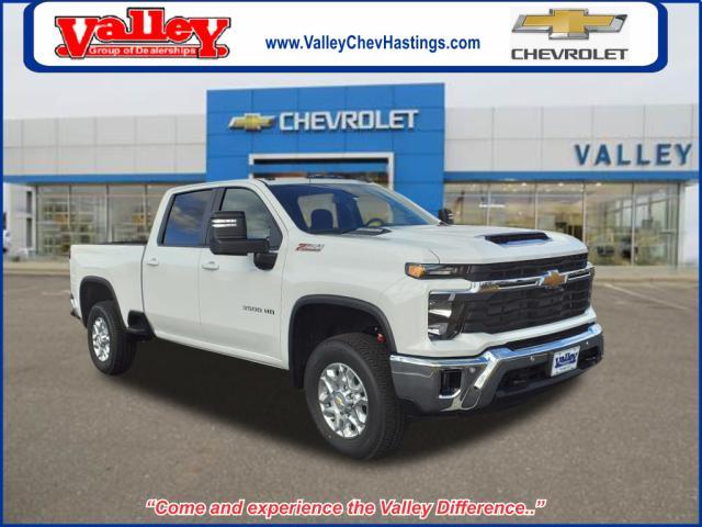 new 2025 Chevrolet Silverado 3500 car, priced at $74,720