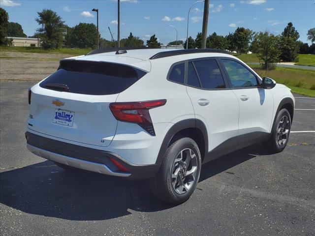 new 2025 Chevrolet Trax car, priced at $26,155