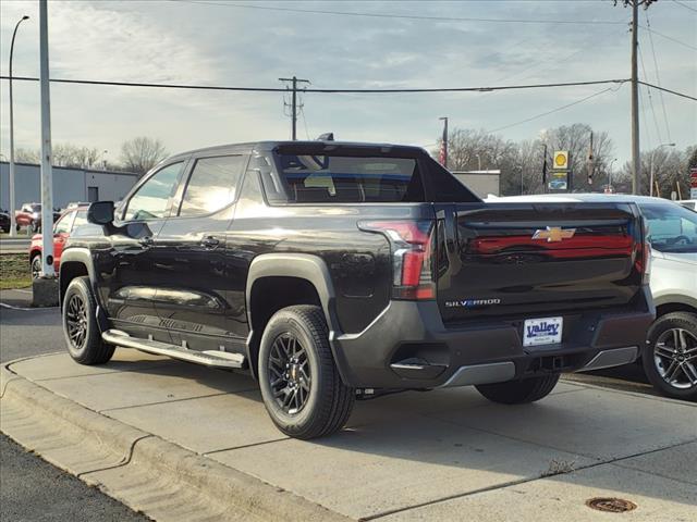 new 2025 Chevrolet Silverado EV car, priced at $75,195