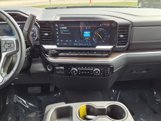 used 2022 Chevrolet Silverado 1500 car, priced at $32,988