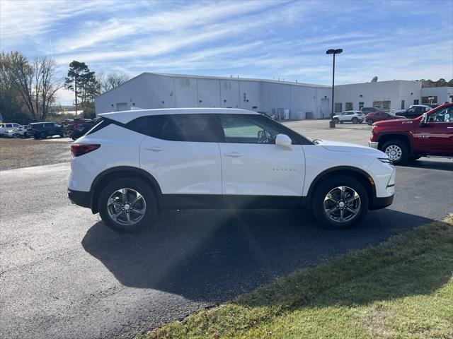 new 2025 Chevrolet Blazer car, priced at $35,836