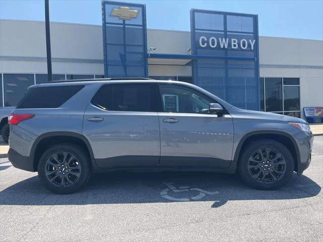 used 2020 Chevrolet Traverse car, priced at $23,476