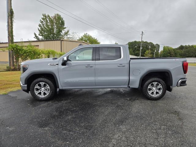 new 2024 GMC Sierra 1500 car, priced at $51,612