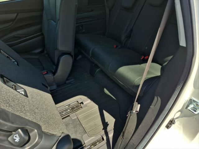 used 2024 Subaru Ascent car, priced at $40,471
