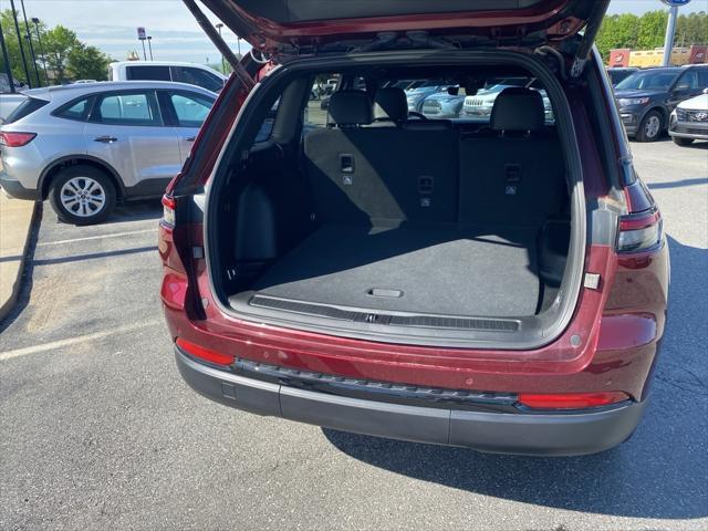 used 2025 Jeep Grand Cherokee car, priced at $43,961