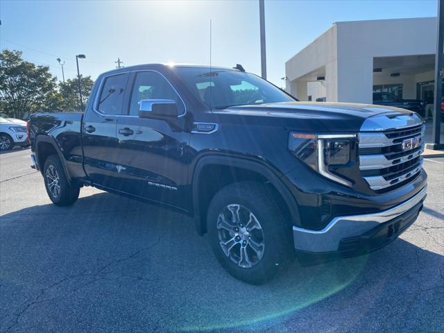 new 2025 GMC Sierra 1500 car, priced at $54,120