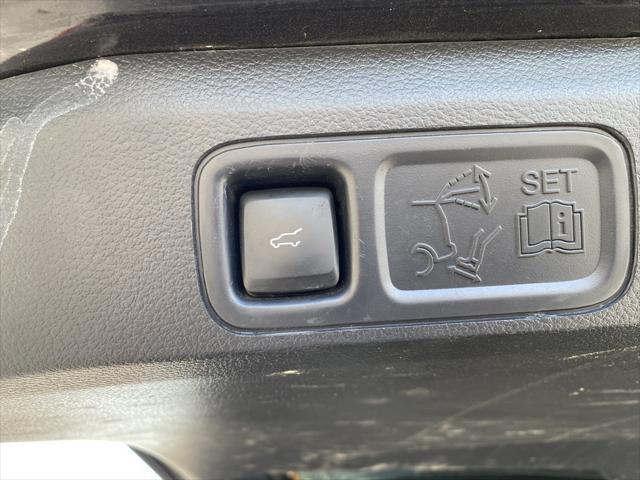 used 2022 Ford Expedition car, priced at $41,498