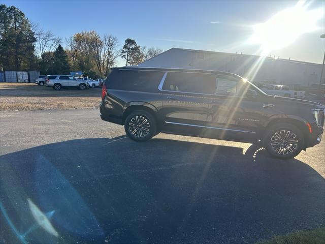 new 2025 GMC Yukon XL car, priced at $76,085