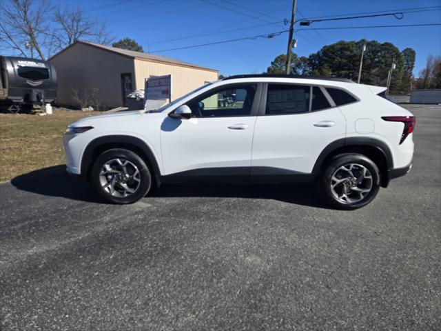 new 2025 Chevrolet Trax car, priced at $25,525