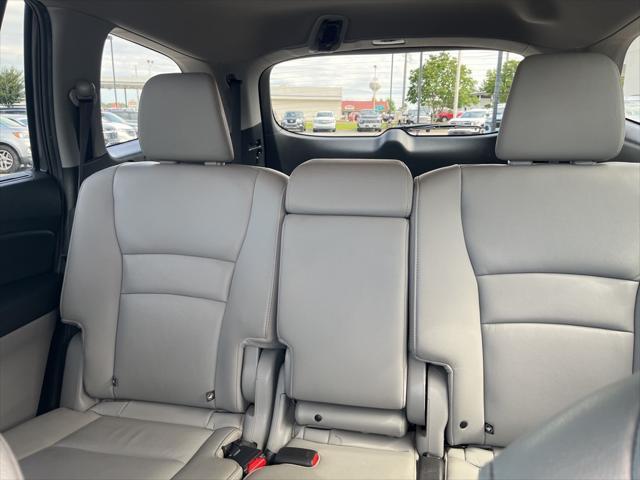 used 2021 Honda Pilot car, priced at $24,980