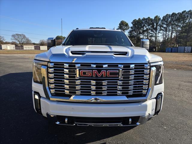 new 2025 GMC Sierra 3500 car, priced at $87,390