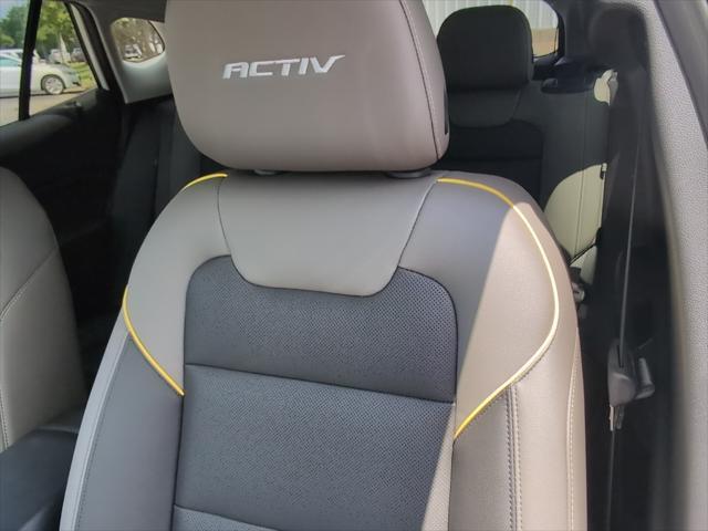 new 2025 Chevrolet Trax car, priced at $26,730