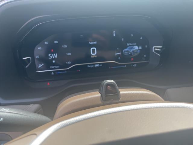 used 2024 GMC Yukon car, priced at $76,618