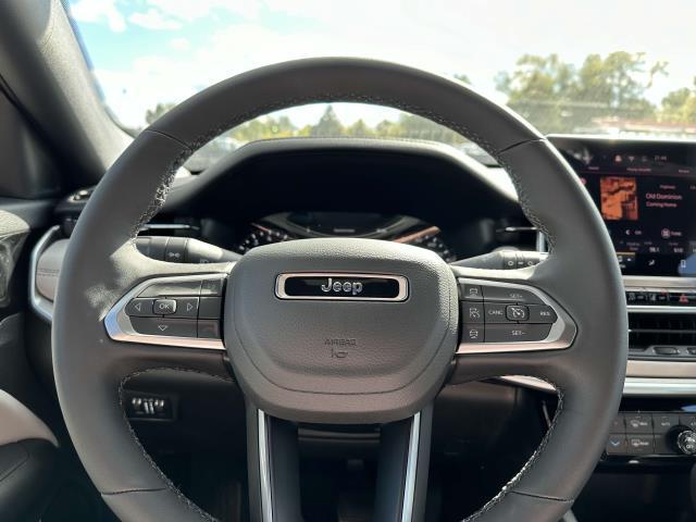 new 2025 Jeep Compass car, priced at $32,610