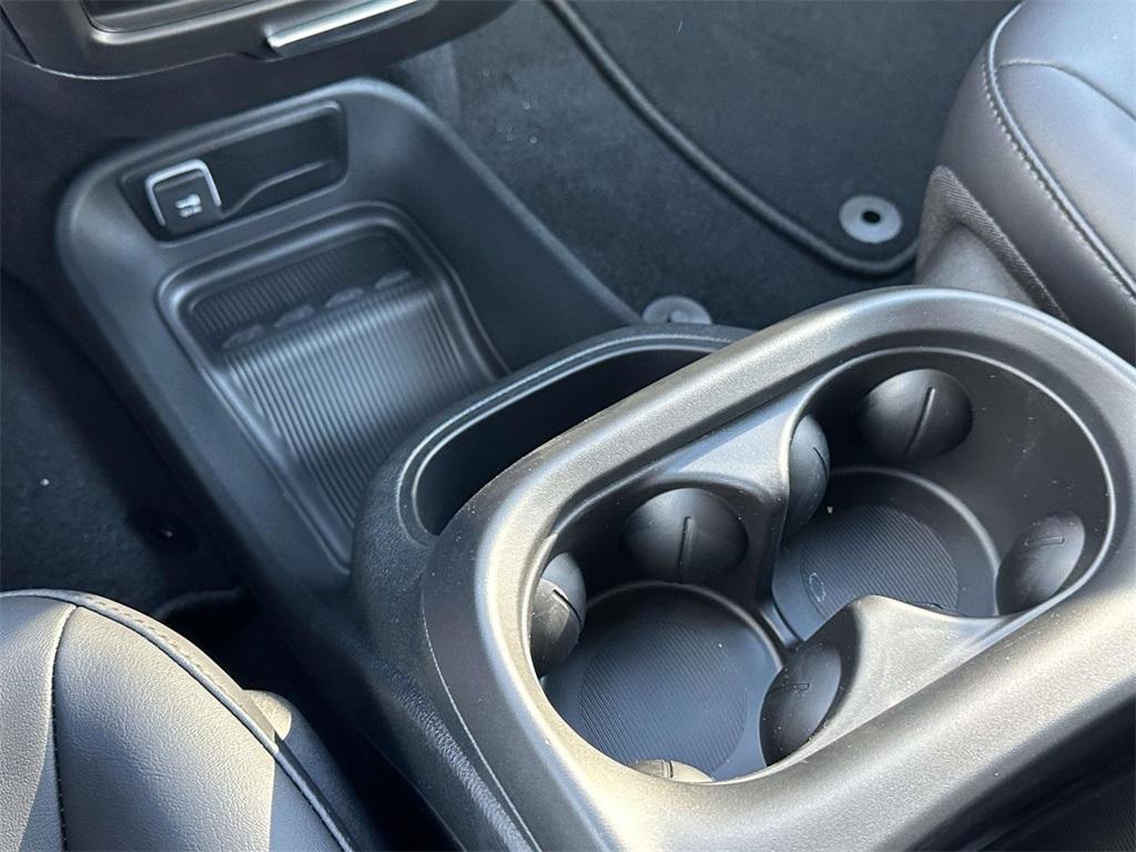 new 2026 Chrysler Pacifica car, priced at $43,590