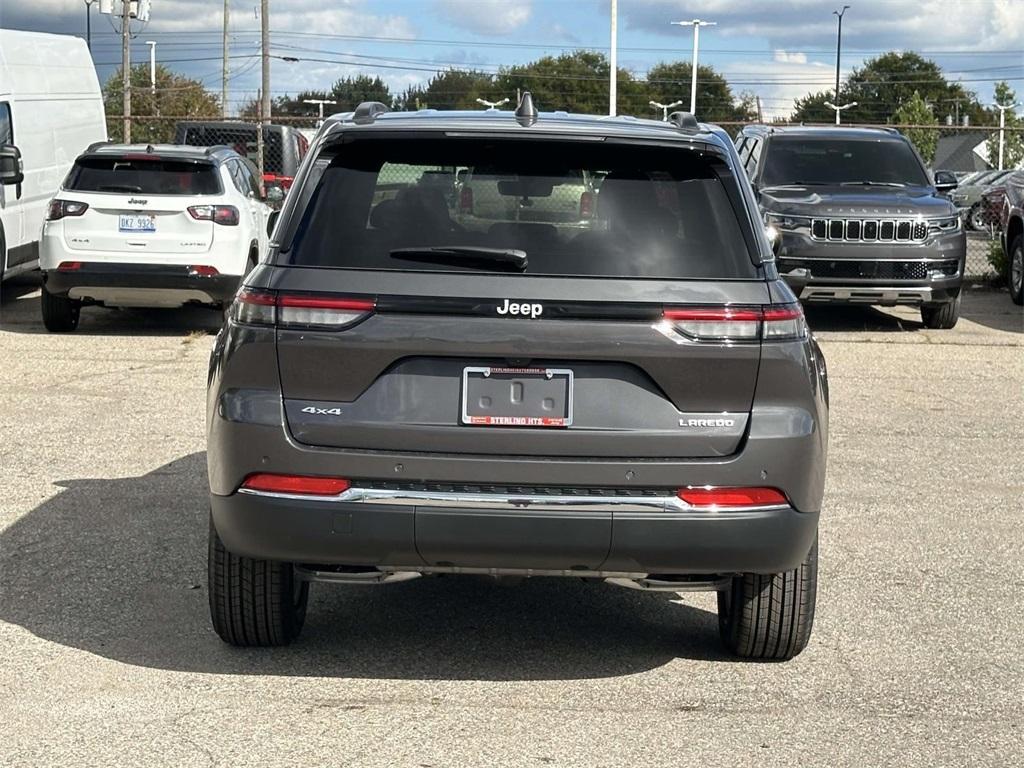 new 2025 Jeep Grand Cherokee car, priced at $43,406