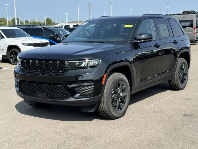 new 2024 Jeep Grand Cherokee car, priced at $46,364