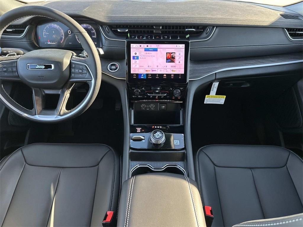 new 2025 Jeep Grand Cherokee car, priced at $46,331