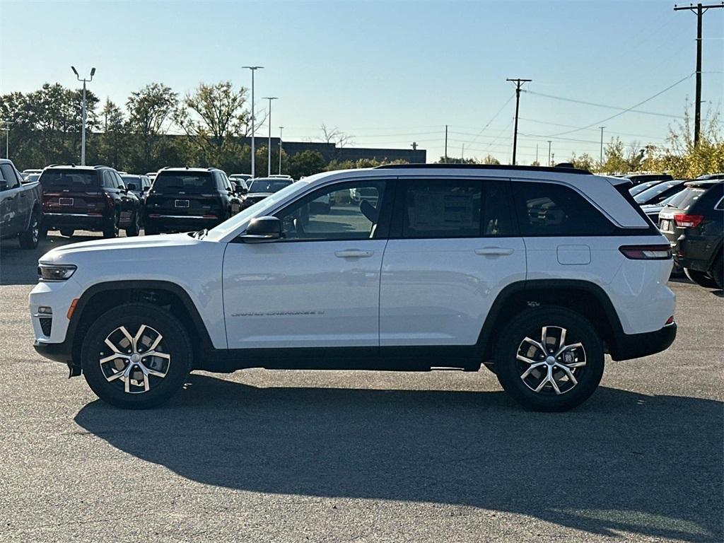 new 2025 Jeep Grand Cherokee car, priced at $46,331