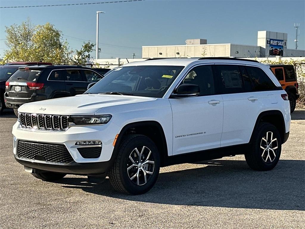new 2025 Jeep Grand Cherokee car, priced at $46,331
