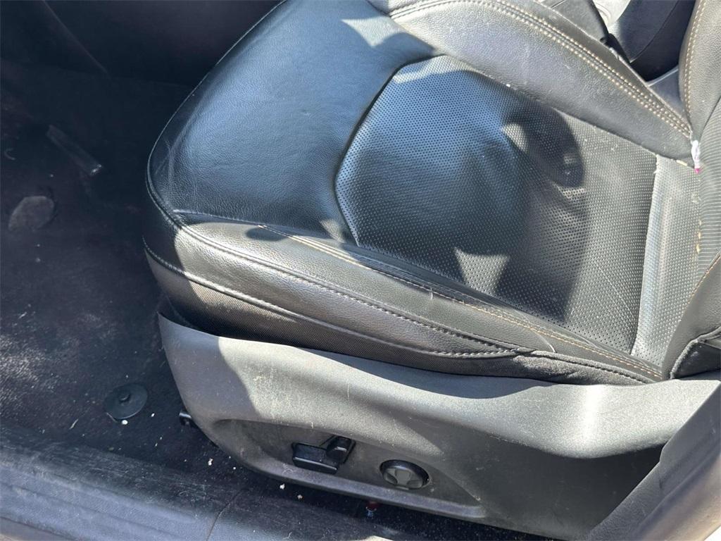 used 2019 Jeep Compass car, priced at $11,995