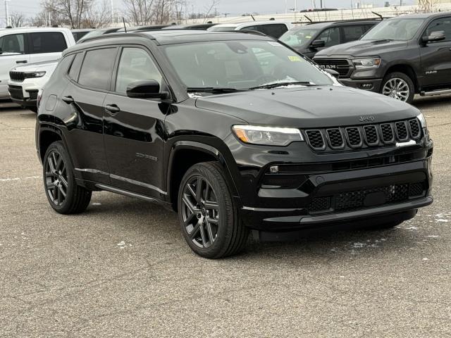 new 2025 Jeep Compass car, priced at $39,051