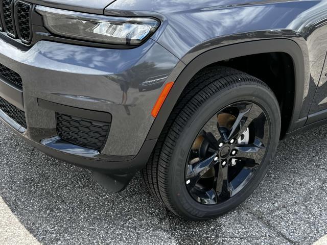 new 2024 Jeep Grand Cherokee L car, priced at $49,804