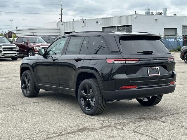 new 2025 Jeep Grand Cherokee car, priced at $47,959